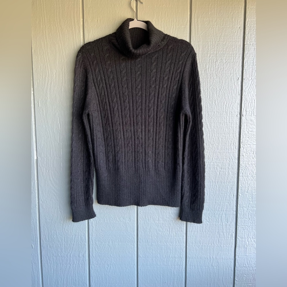 Novica Black Alpaca Blend Classic Cable Knit Turtleneck Sweater